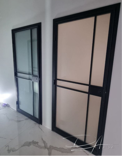 Двері в стилі loft