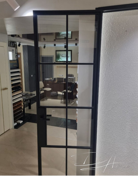 Двері в стилі loft